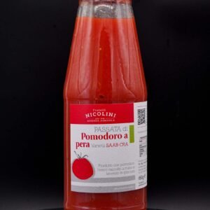 Passata di pomodoro a Pera Fratelli Nicolini